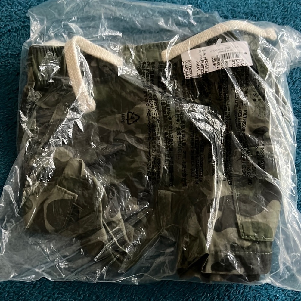 Camouflage shorts